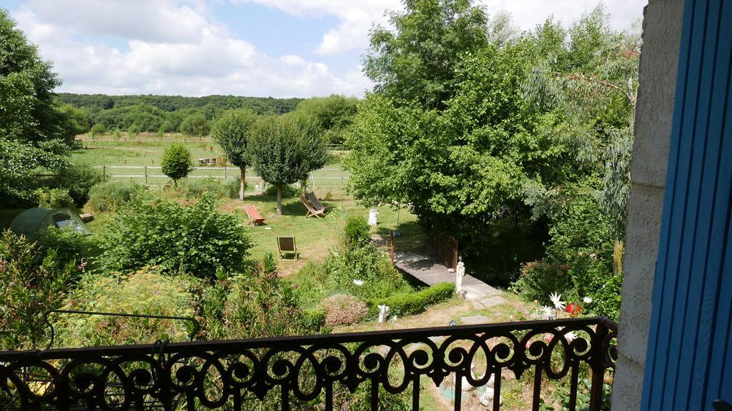 La Cage Aux Oiseaux Bed & Breakfast La Lande-de-Goult Екстериор снимка