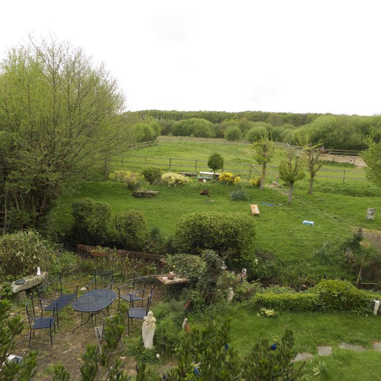 La Cage Aux Oiseaux Bed & Breakfast La Lande-de-Goult Екстериор снимка